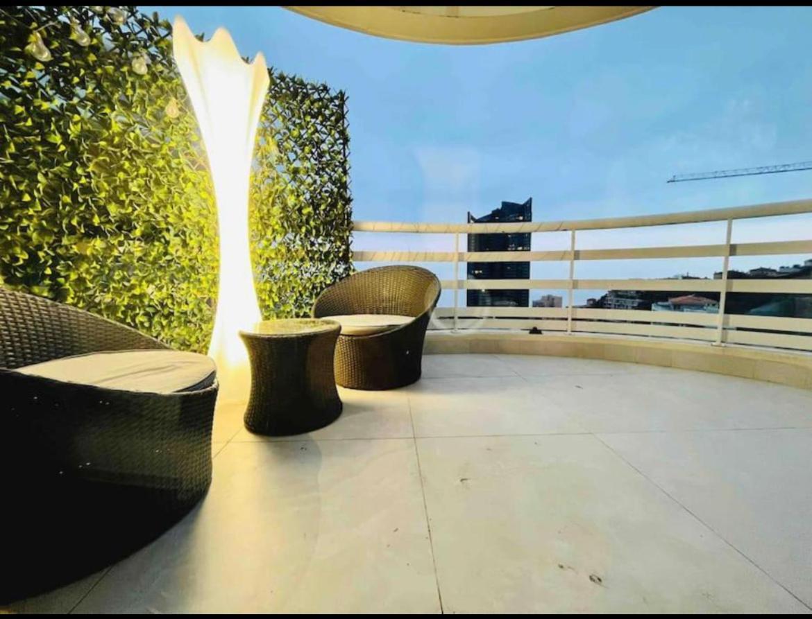 Reve Au 7E Ciel Piscine Baie De Monaco Apartment Beausoleil Bagian luar foto