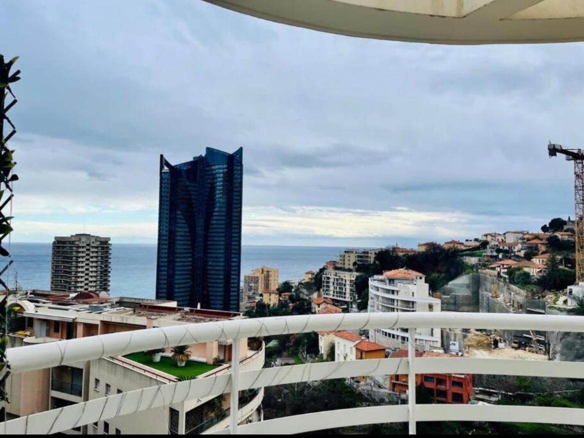 Reve Au 7E Ciel Piscine Baie De Monaco Apartment Beausoleil Bagian luar foto